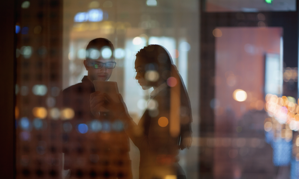 The Strategic Value of Early Reporting 